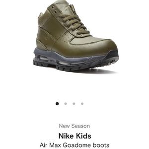 Kids Nike Air Max Goadome. Never worn. Excellent condition.